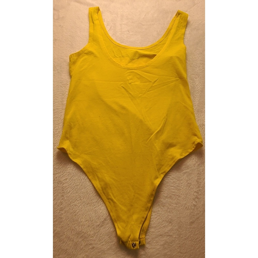 MTV Music Television Yellow Bodysuit Tie Dye Logo Sleeveless Scoop Neck Retro - Picture 2 of 10